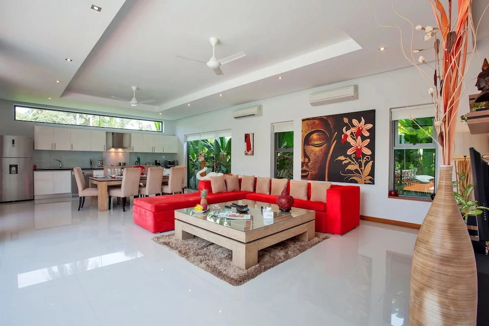 Villa Tangerine