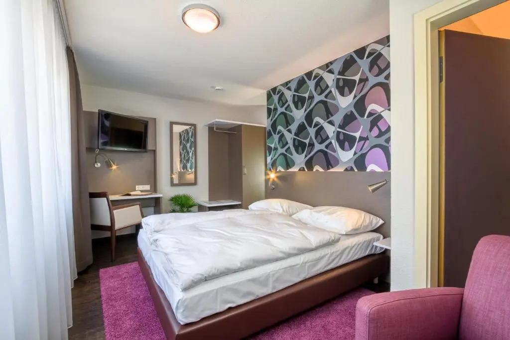 Hotel ladresse garni