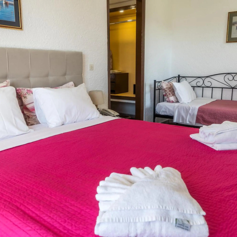 Malia Holidays Hotel