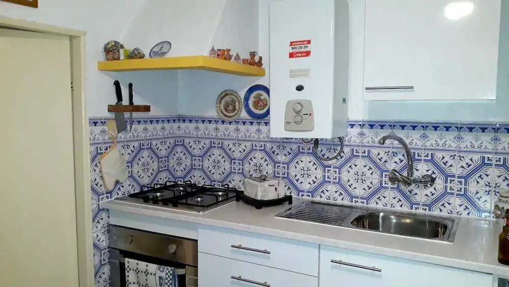 House With 3 Bedrooms in Alcobaça, With Wonderful Mountain View, Priva