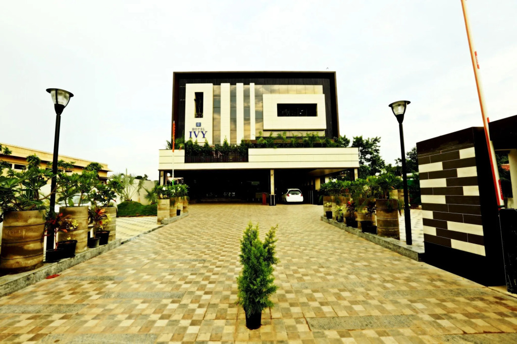 Hotel Ivy