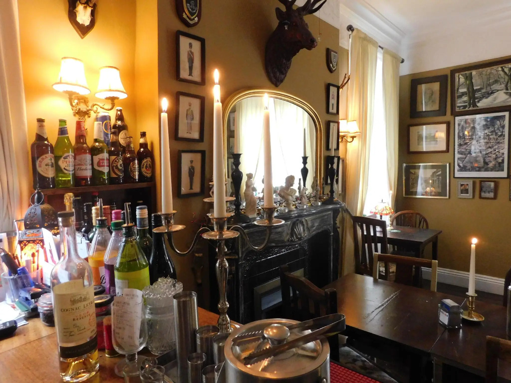 No11 Bistro-Bar & Rooms