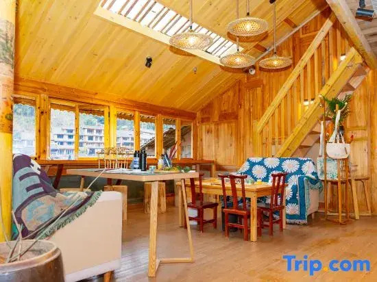 Lancao Xin ・ Handmade Art ・ Scenic Boutique Stay (Zhaoxing Dong Village Xintuan Drum Tower)