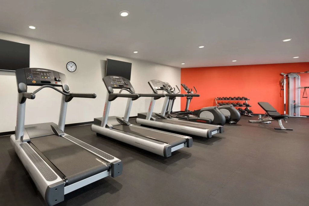 Holiday Inn - Bloomington - Normal by IHG