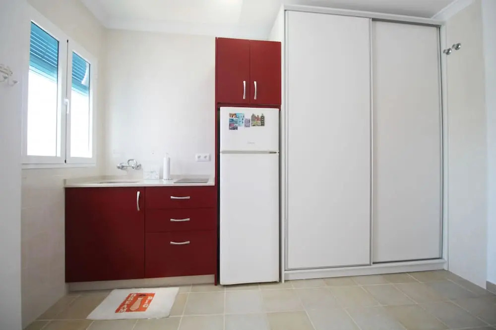 1061 Studio de la Torre