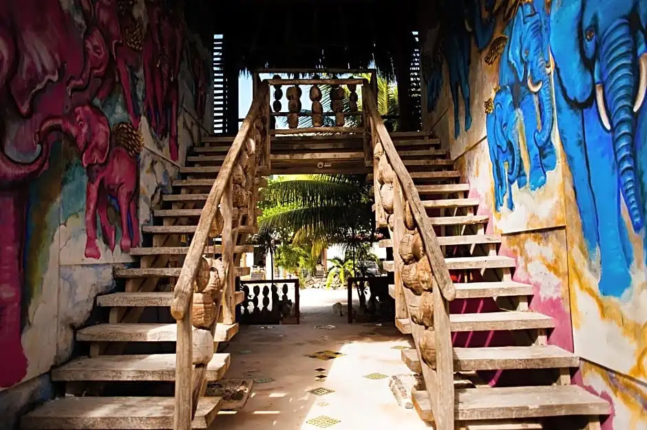 Nacional Beach Club & Bungalows