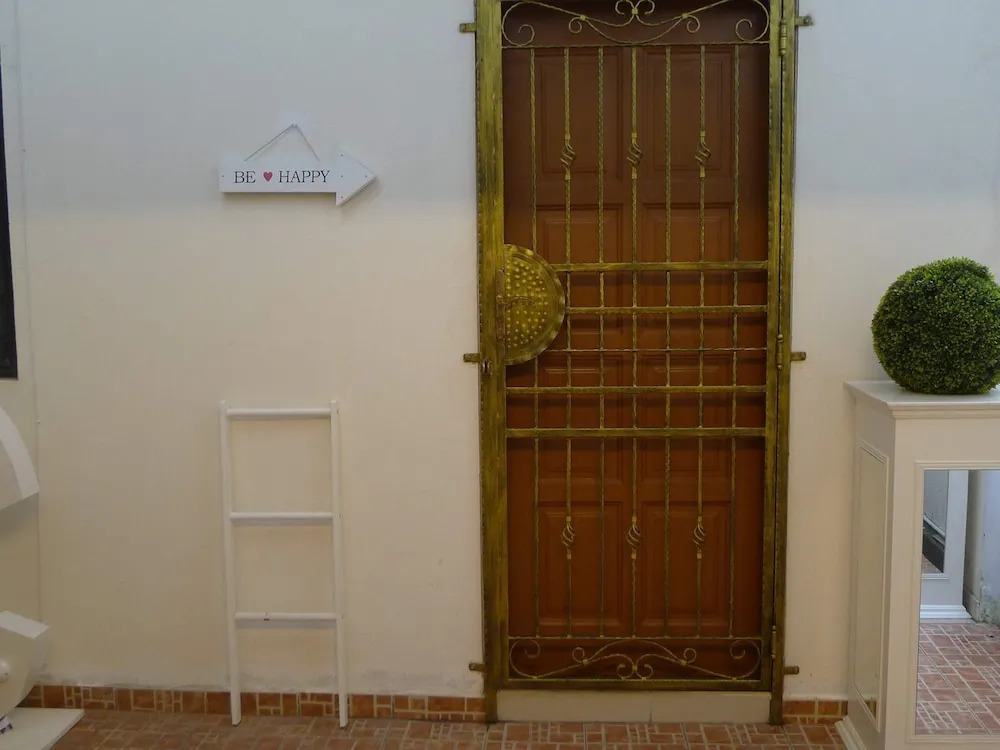 Tfl Homestay