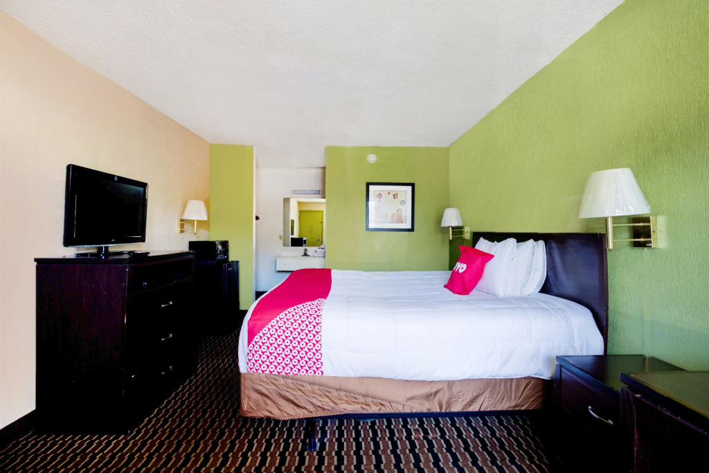 OYO Hotel Pensacola I-10 & Hwy 29
