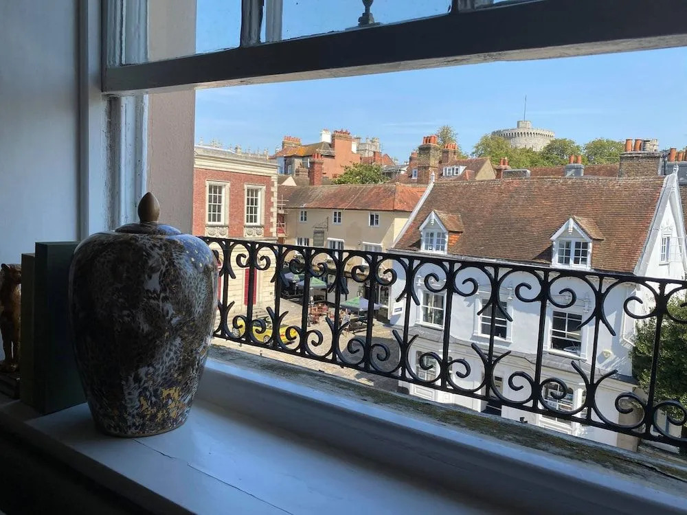 Letting Serviced Apartments - Guards View, Windsor