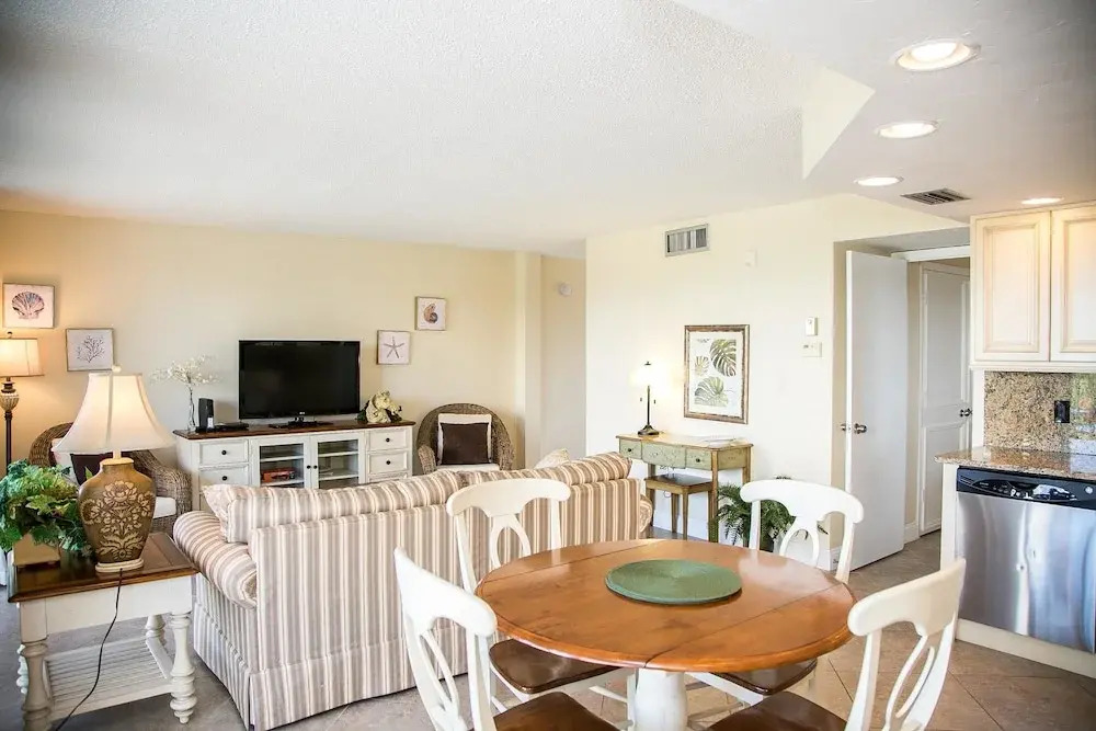 San Marco Residences 508