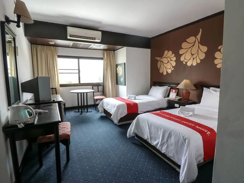 Nida Rooms White Gate 2 Walking