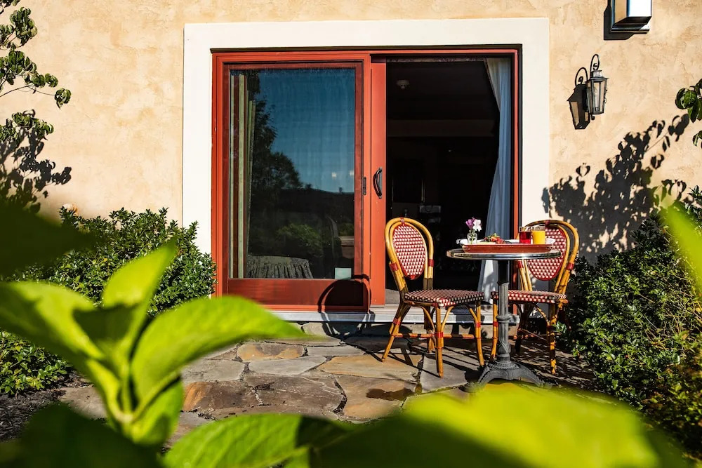 Mirbeau Inn & Spa - Plymouth