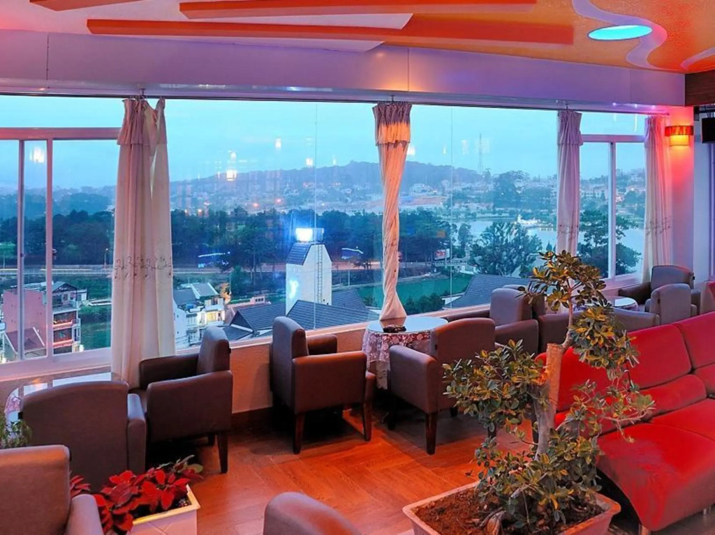 Thi Thao Gardenia Hotel