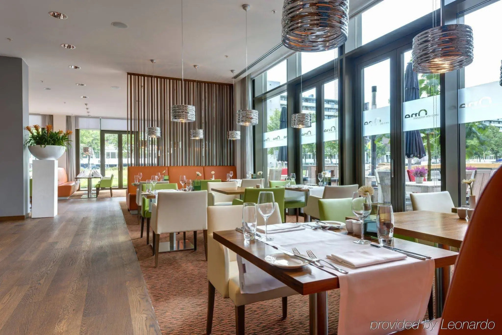 Crowne Plaza Amsterdam - South by IHG