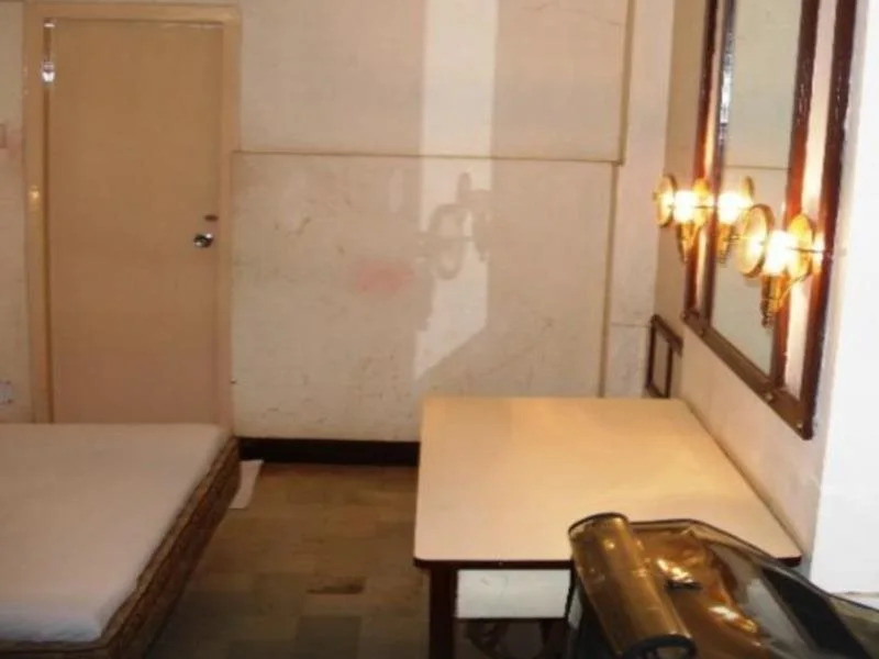 Bloom Hotel - Juhu