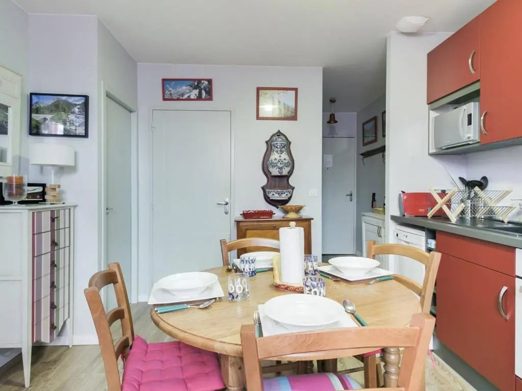 Appartement Cauterets, 2 pièces, 4 personnes - FR-1-401-16