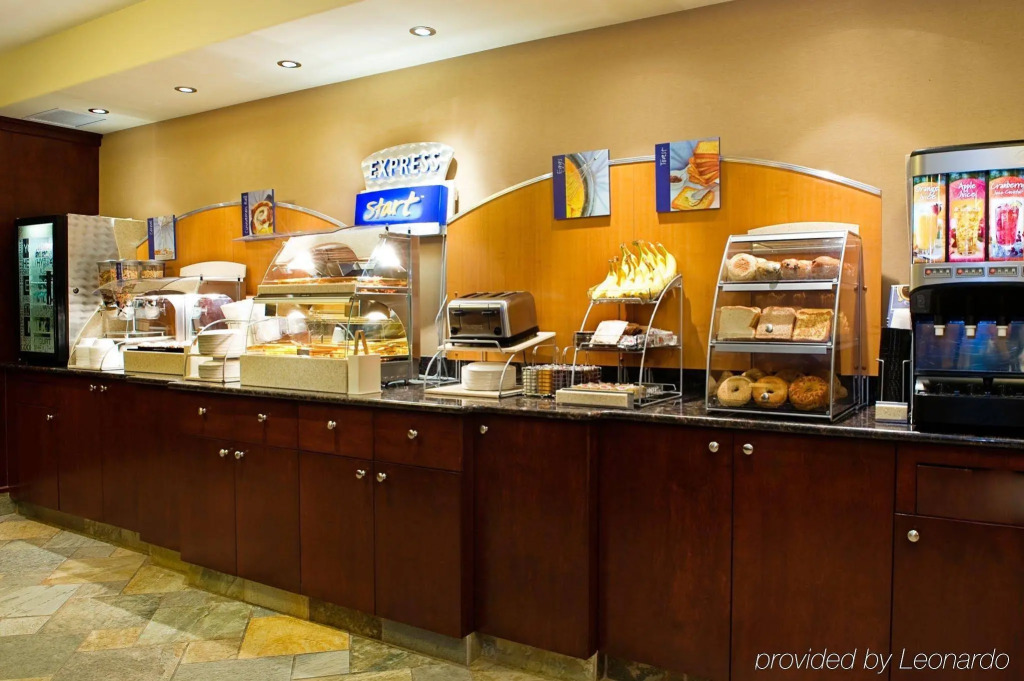 Holiday Inn Express Hotel & Suites - Slave Lake by IHG