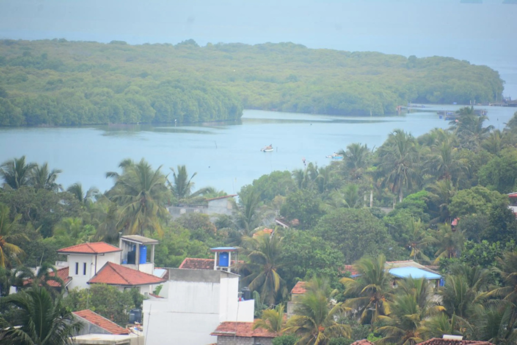 3-Bedroom Condo with Pool & spectacular Lagoon & Sea view