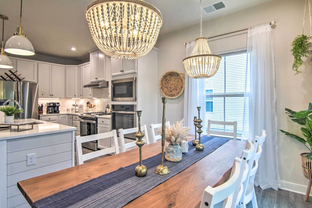 Family-friendly Home ~ 3 Mi to Bethany Beach!