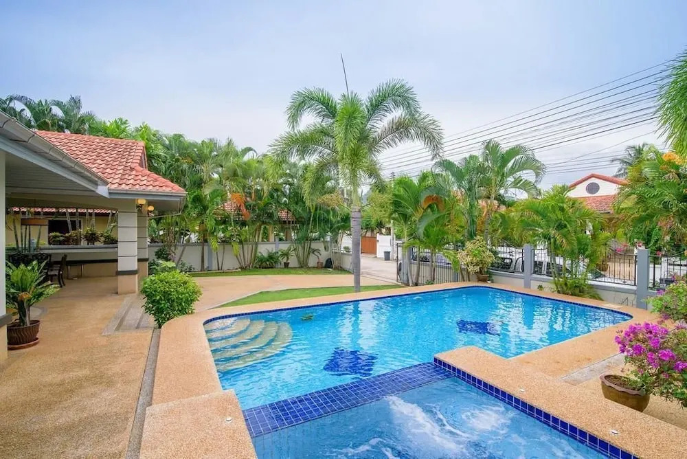 Cateriya Pool Villa