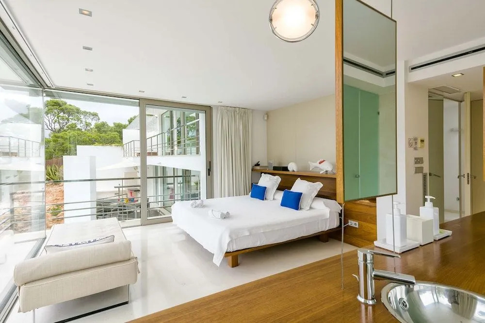 Villa Vadella by Eivillas