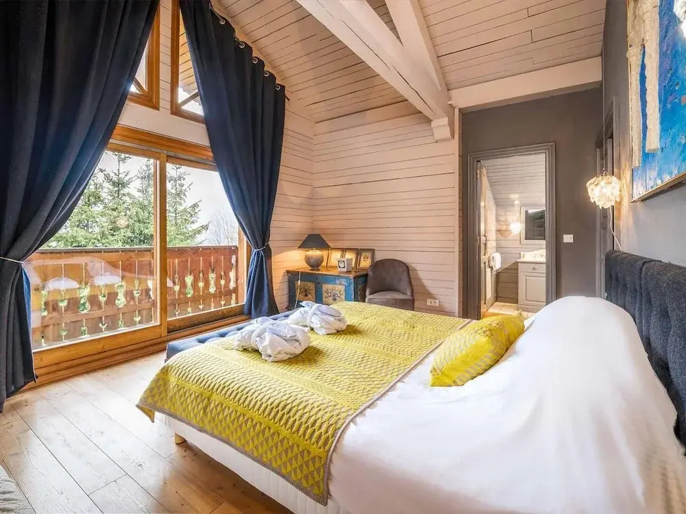 Chalet in Meribel Village Near Ski Lifts