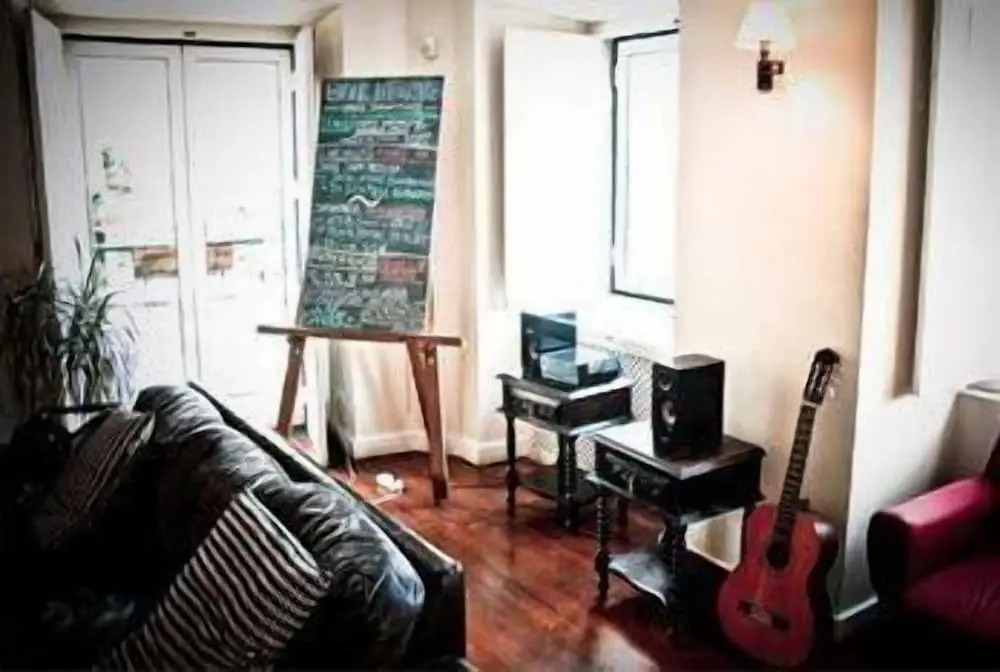 Oasis Backpackers' Mansion Lisboa
