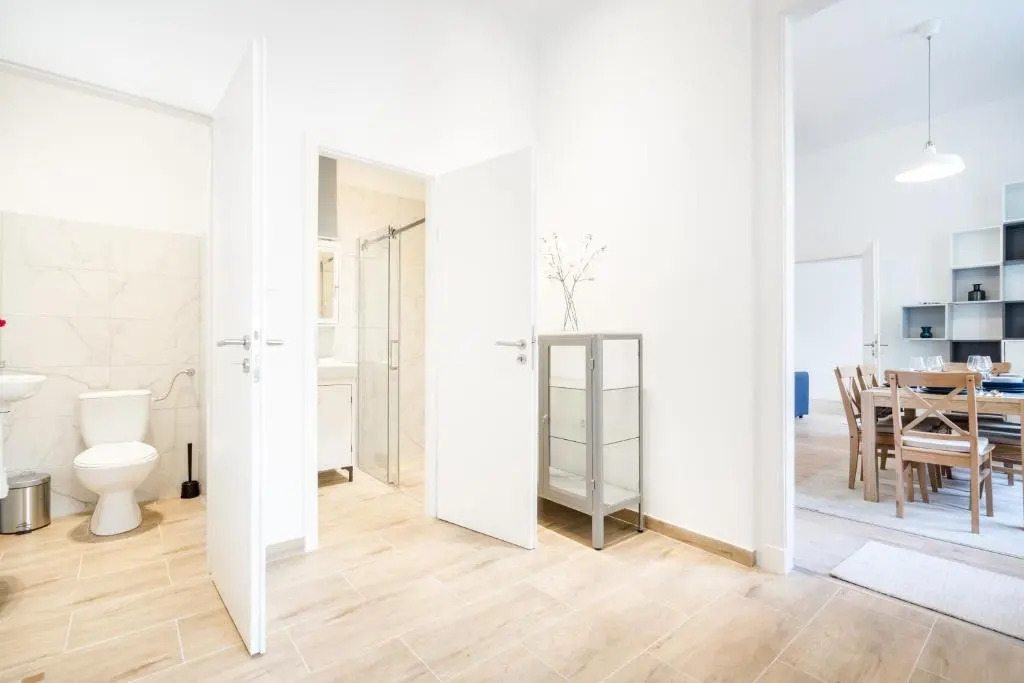 BpR Blooming Design Home with A/C