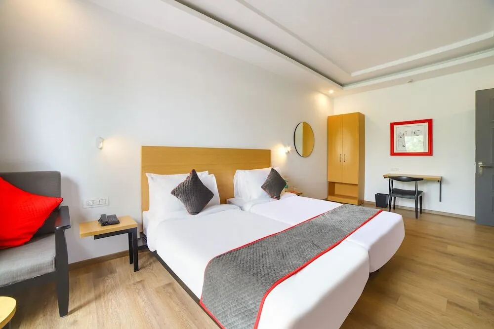Shushant Lok by OYO Rooms