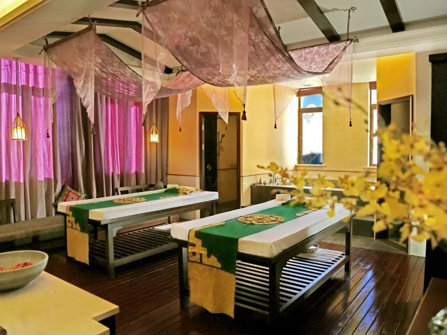 High Mountain Resort Deqin