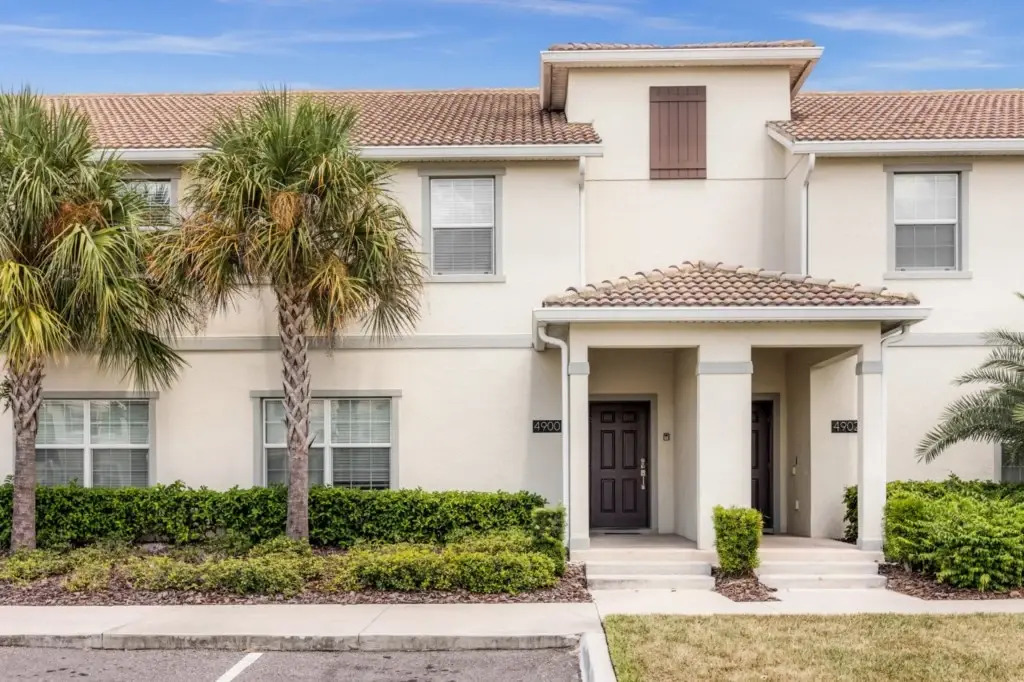4 Bedroom/3 Bathroom Storey Lake (4900 WA), Kissimmee, US