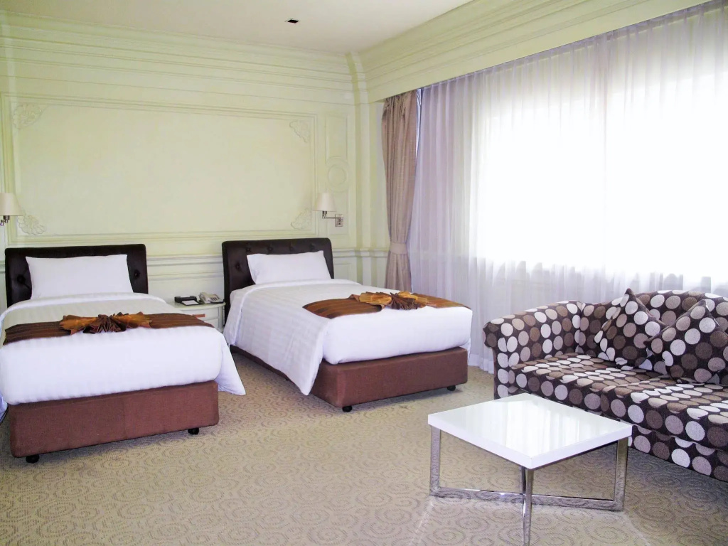 Kingston Suites Bangkok