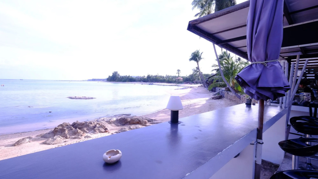 Chill Inn Lamai Hostel & Beach Cafe