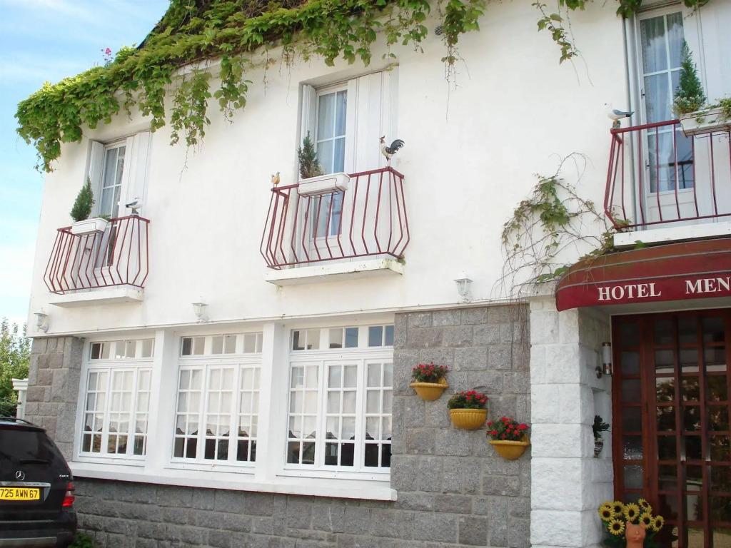Hotel Men Er Vro