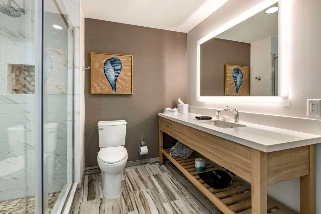 Cambria Hotel Fort Lauderdale Beach