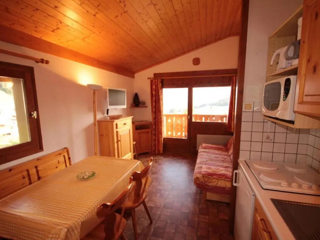 Appartement Hauteluce, 2 pièces, 6 personnes - FR-1-293-6