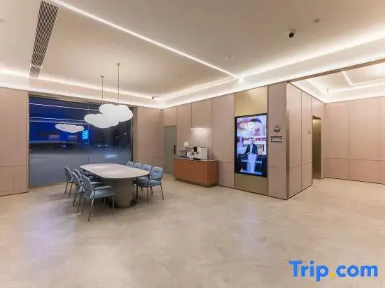 HanTing Hotel (Tianjin Florentia Village)