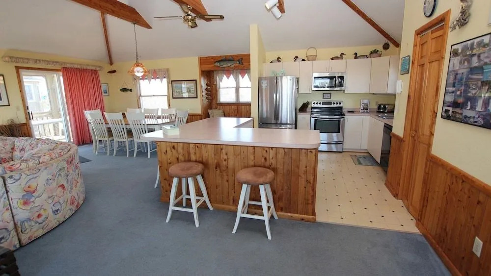 Shellbound Whalehead - 4 Br Home