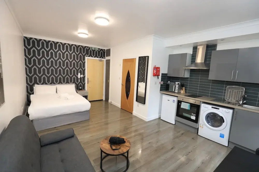 VR Apartments