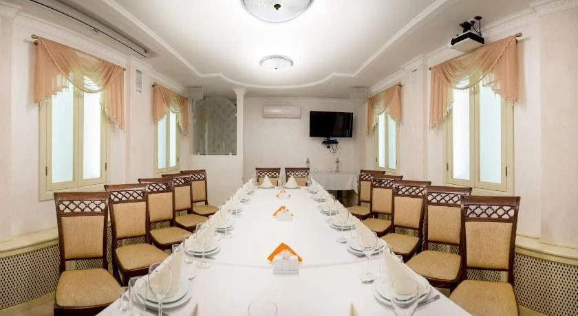 Grand Christer Hotel