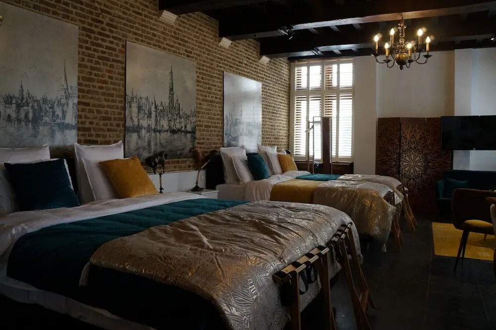 Charming Suites Jan Zonder Vrees