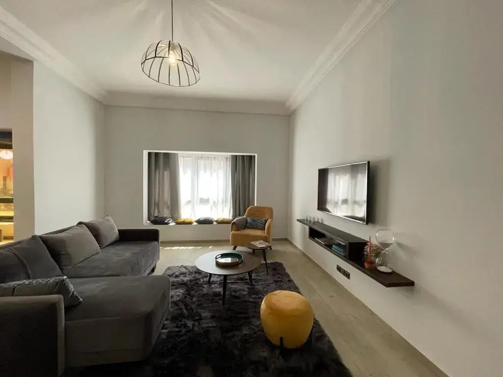 BLU Apartments