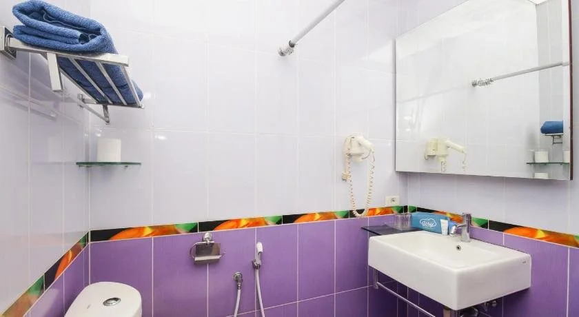 Airy Blok M Melawai Sepuluh 12 Jakarta