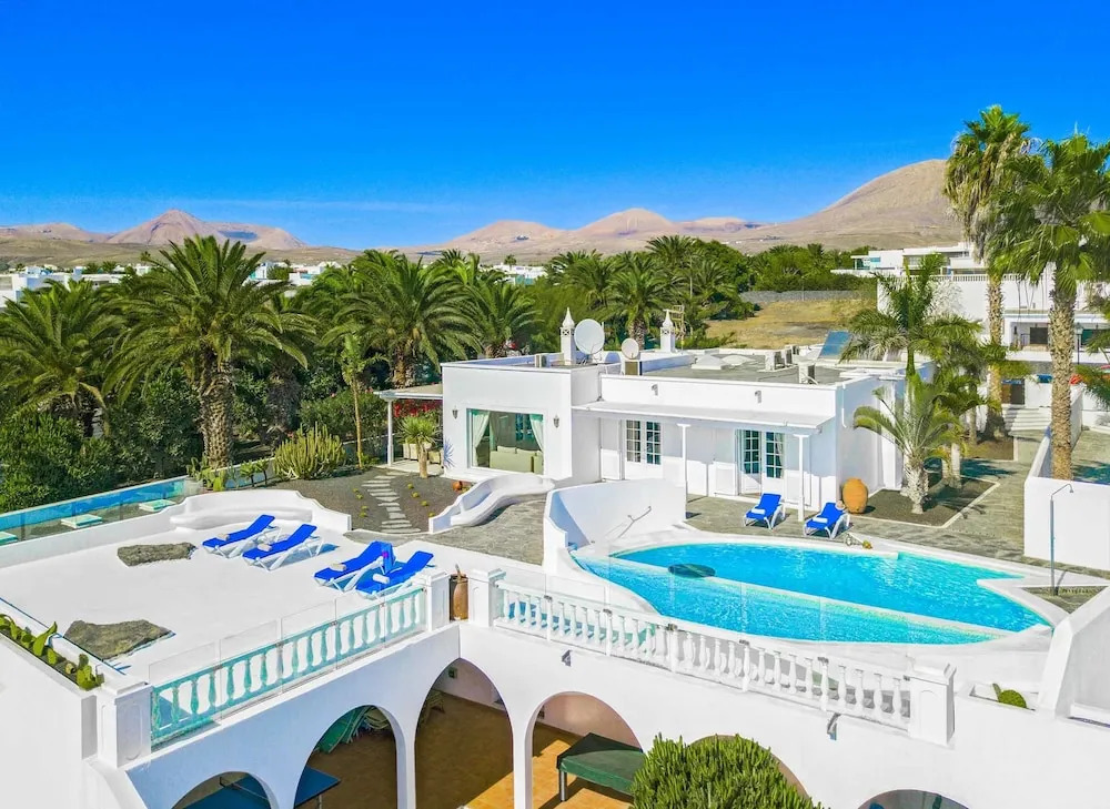 Villa Azurra