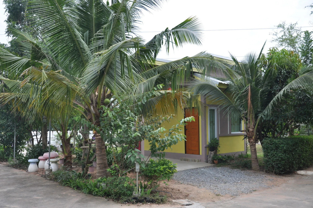 Feel Good Resort