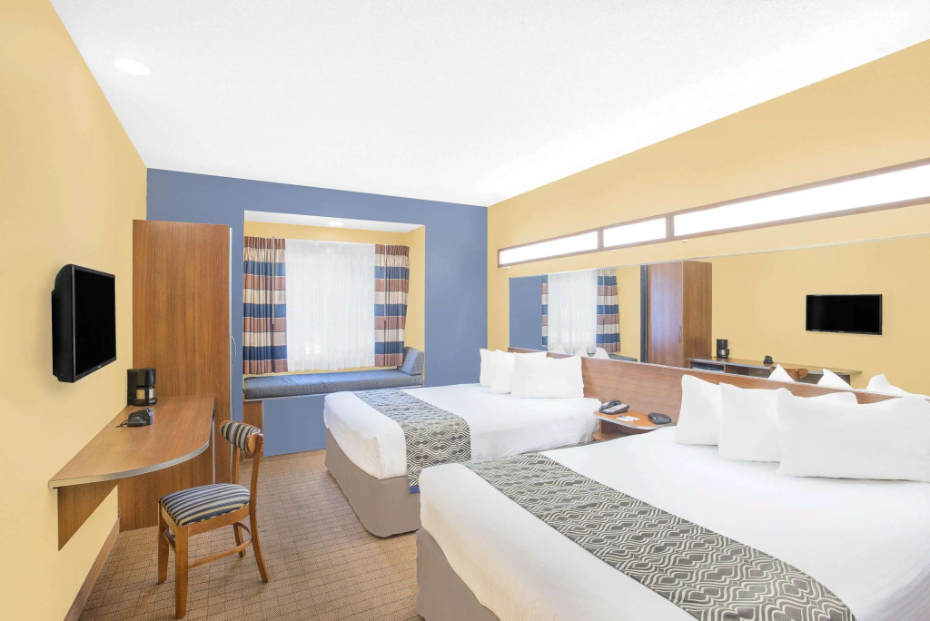 Microtel Inn & Suites Chili/Rochester