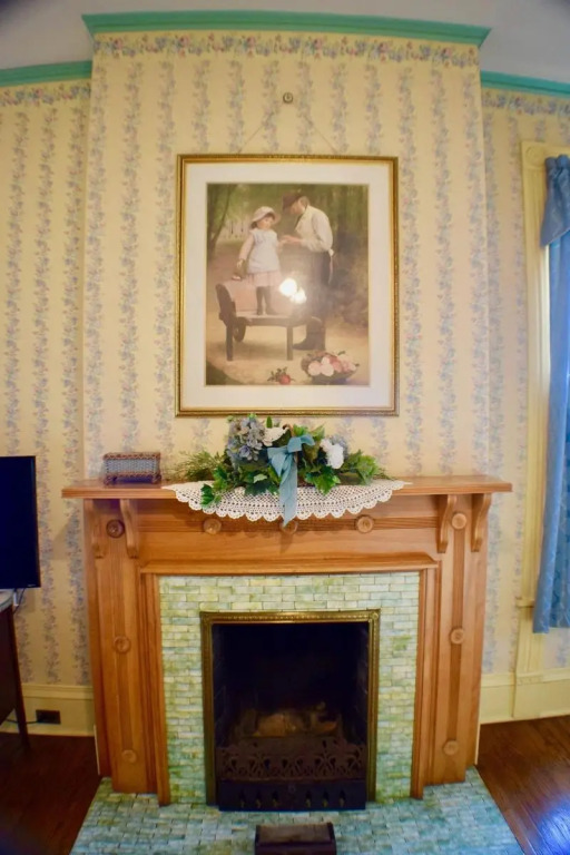 The Hancock House Bed & Breakfast Inn