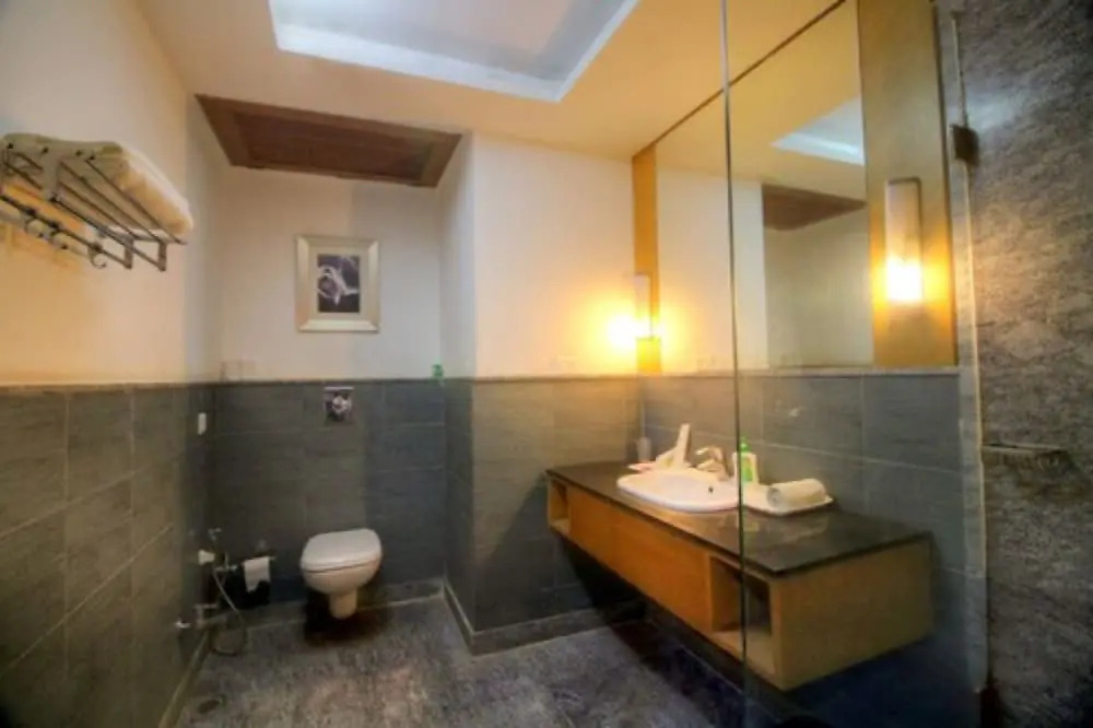 Hotel Grand Manor