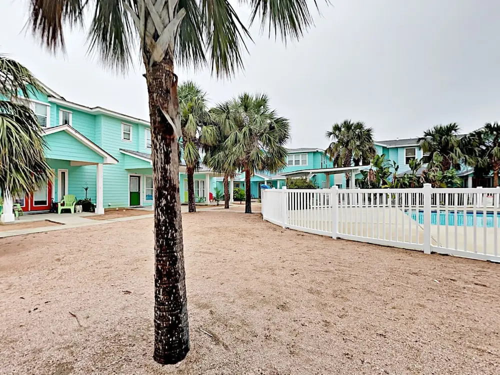 The Commons #704 - Three Bedroom Townhome