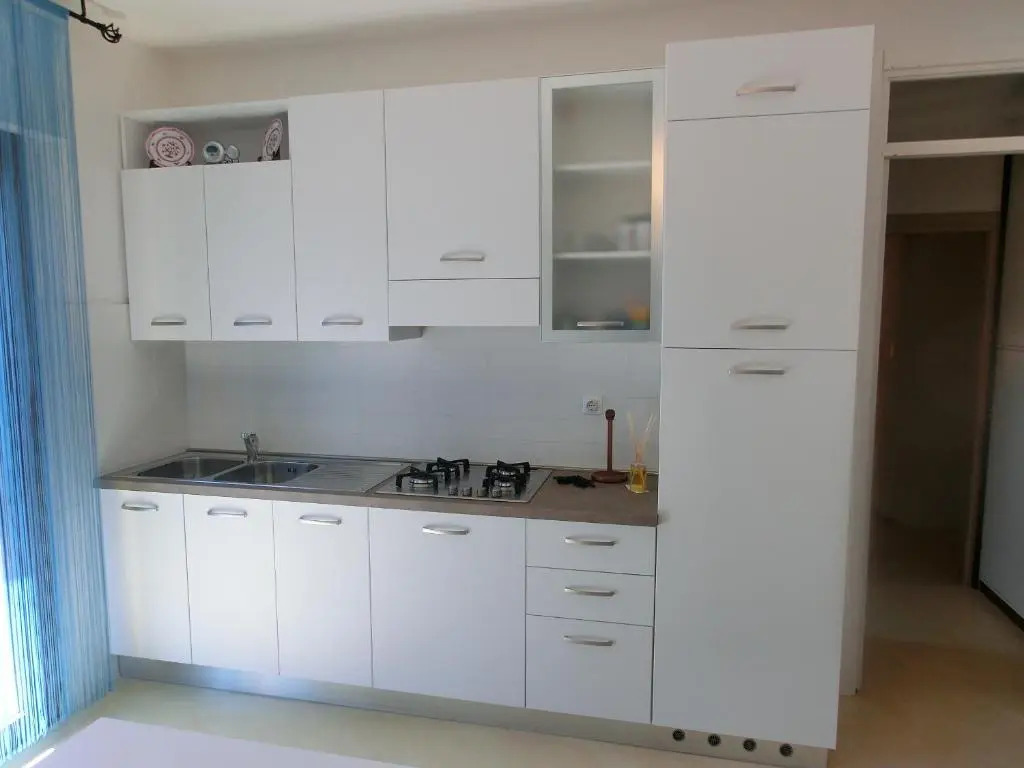 Lovely Renovated Flat With Terrace - Beahost